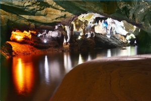 Dong Hoi - Phong Nha Cave & Paradise Cave - 1 day trip